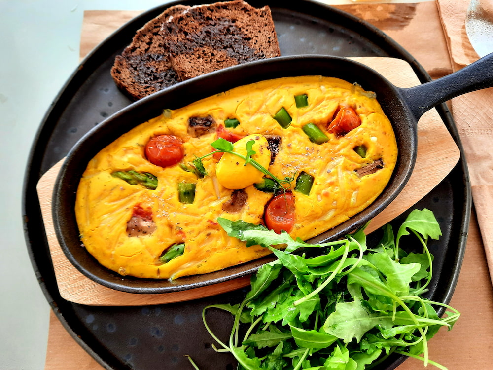 Vegan omelet for breakfast at Koukoumi Vegan Hotel